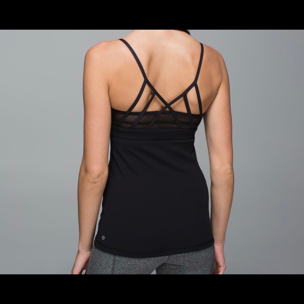 Size 6 black just breathe tank